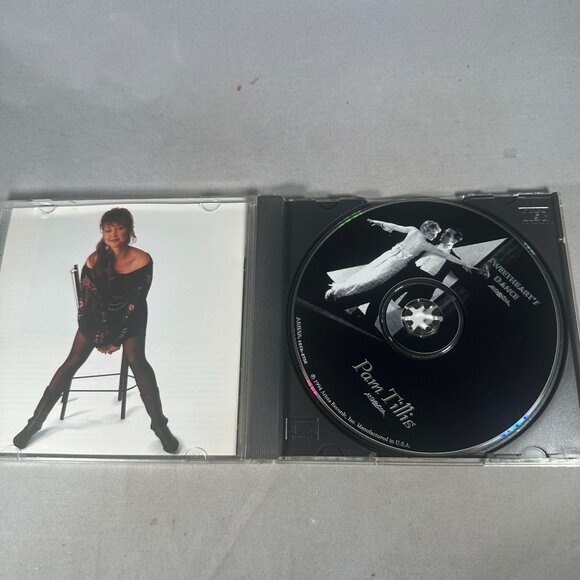 Pam Tillis Sweethearts Dance CD 1994 Country Music Album - Picture 3 of 3